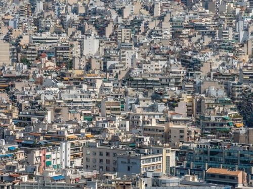 Χτίστες, νοικοκυρές και η οικοδόμηση της σύγχρονης Αθήνας